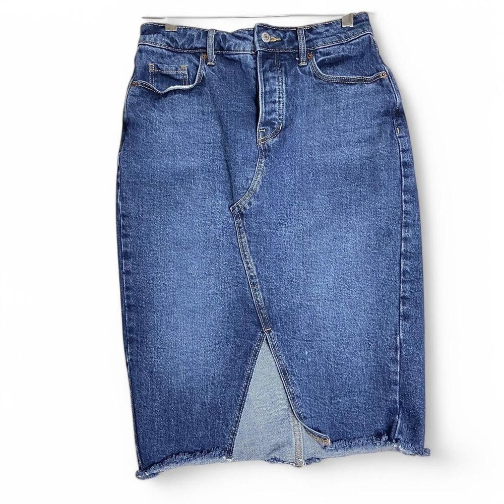 Old Navy dark wash denim mini skirt size 2/28"